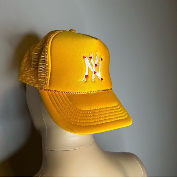 “New York” Hat - Picture 2 of 3